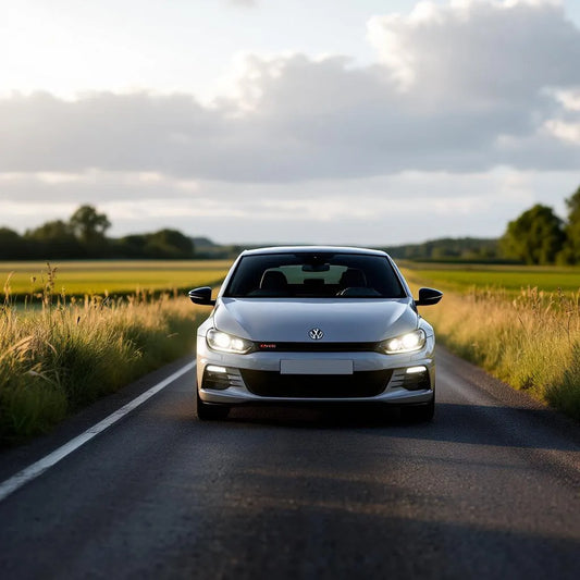 Volkswagen Scirocco III 2.0 TDI 140ch sur route