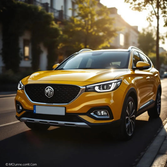 MG ZS Essence 1.0 T-GDI 111 ch vue trois-quarts avant en milieu urbain