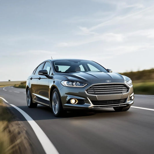 Ford Mondeo III Diesel 2.0 TDCi 140ch grise vue trois-quarts avant