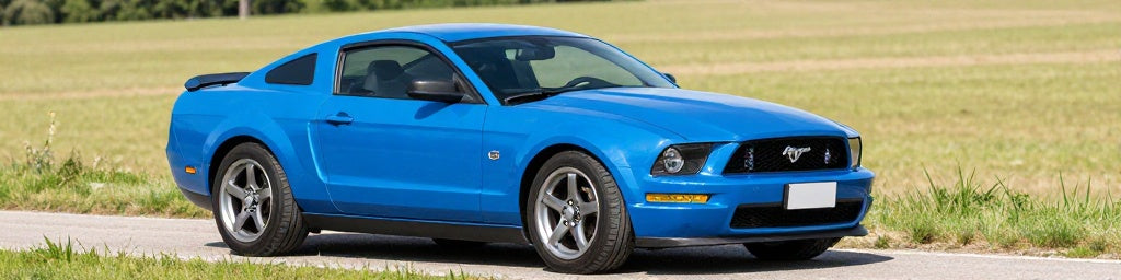 Ford Mustang (V) GT 4.6 V8 2007 bleu 3/4 avant