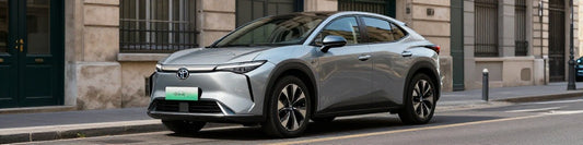 Toyota bZ4X Electrique 2023 vue trois-quarts avant