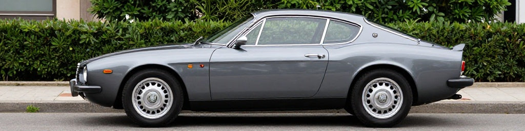 Alfa Romeo Brera Essence 2.2 JTS grise garée