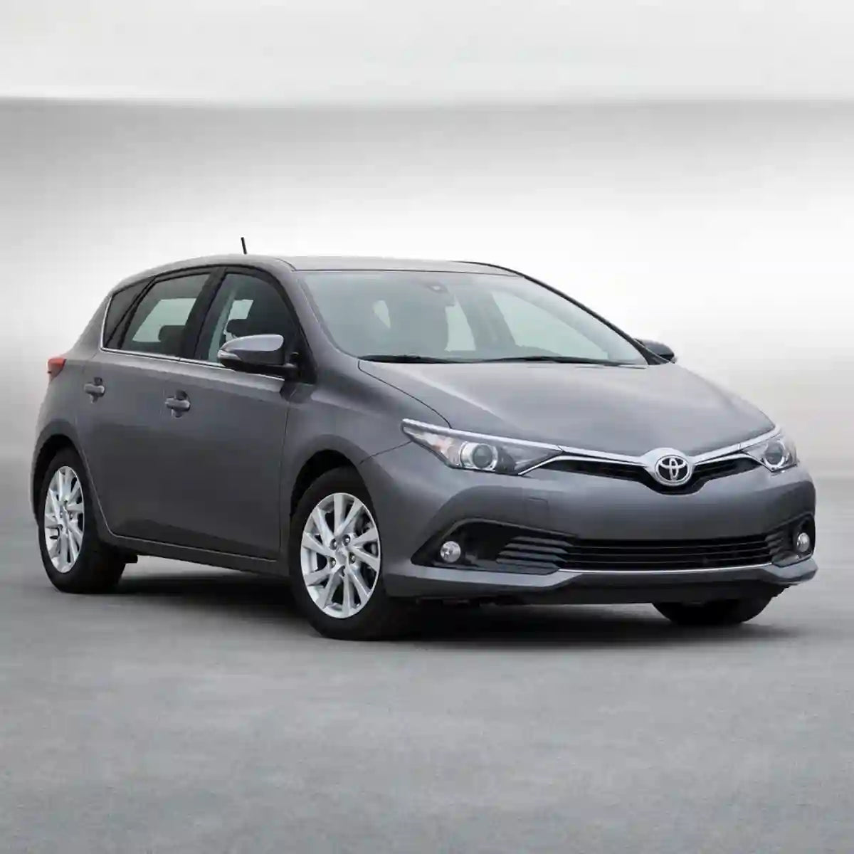 Toyota Auris II (2013-2018) d'occasion — vue d'ensemble